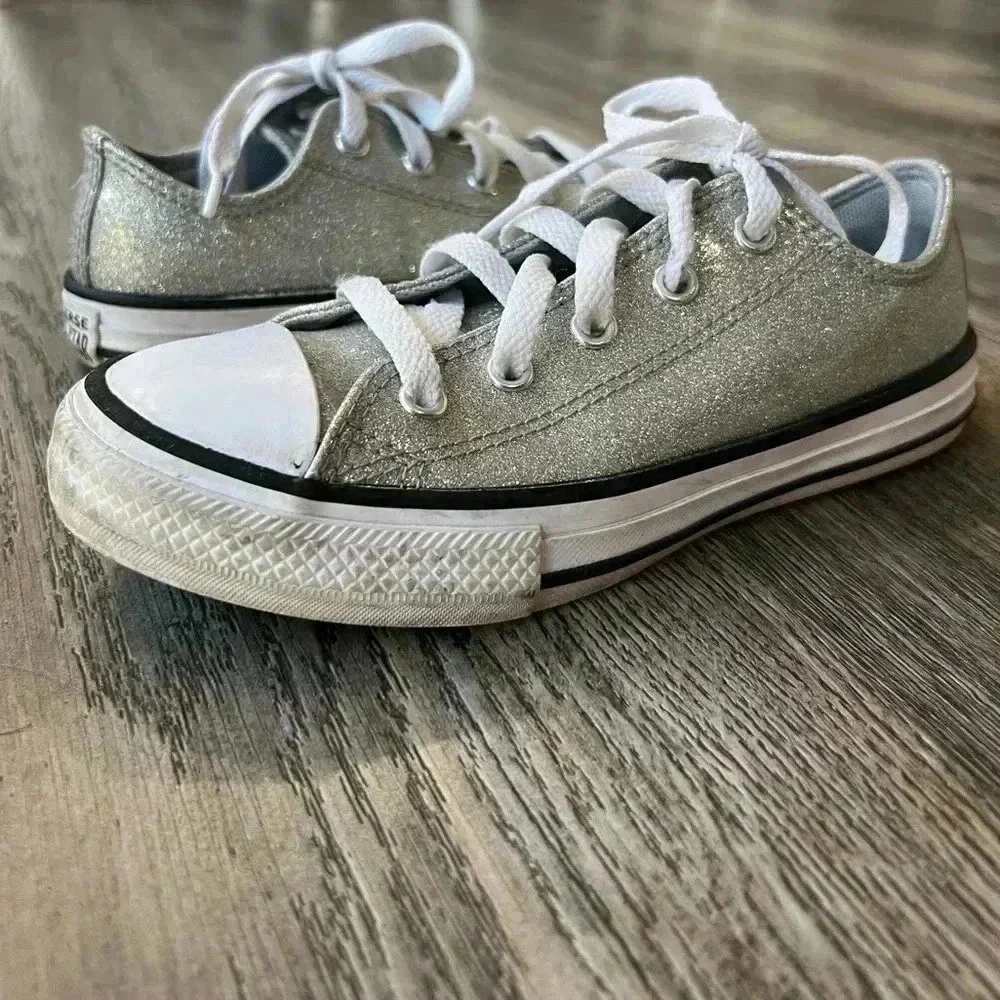 Converse Shoes Silver Star Chuck Taylor Low Top Sneakers Glitter Juniors Size 1